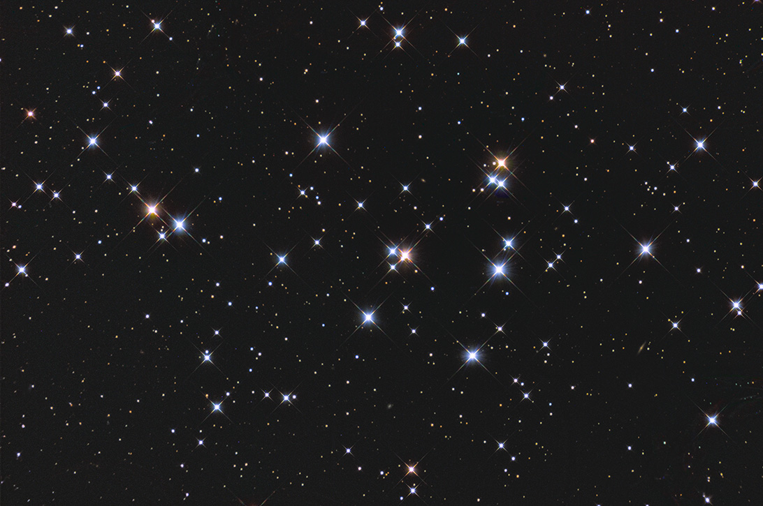 M44