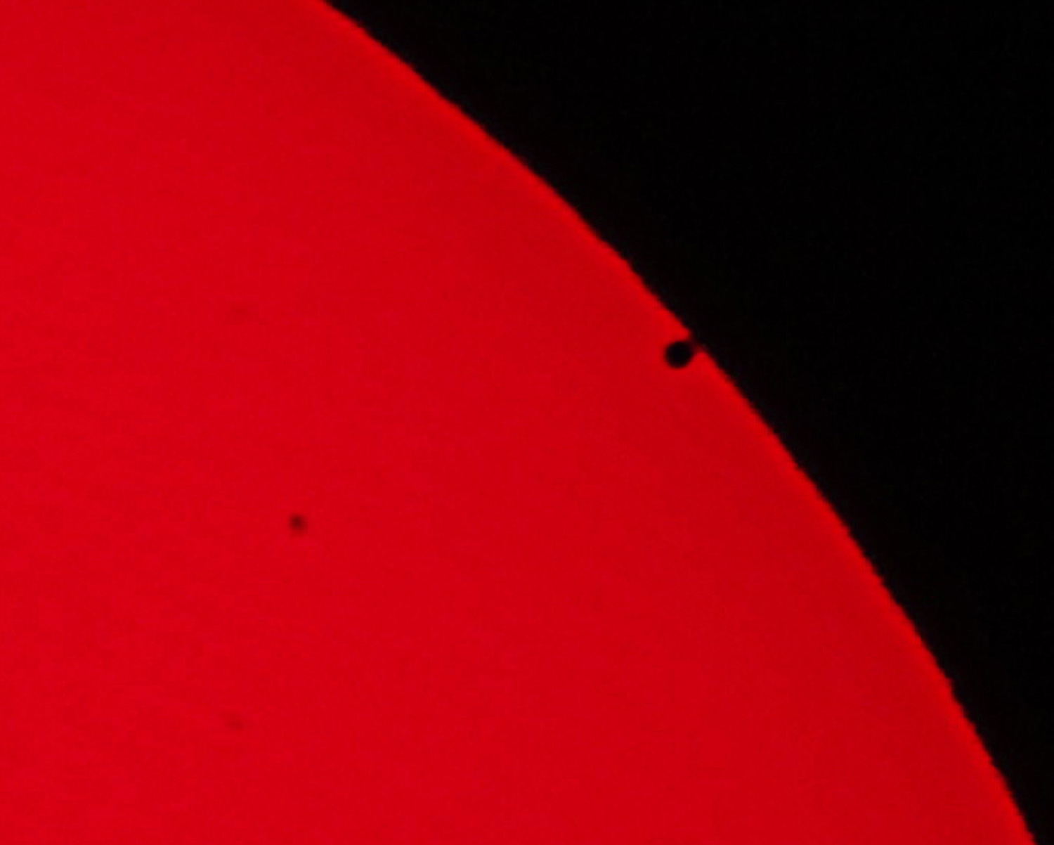 Mercury 2016 Black Drop Transit